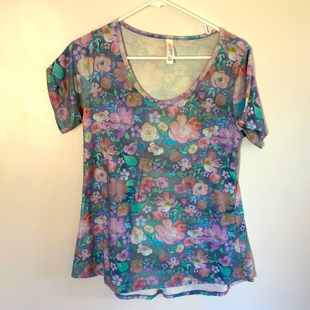 Luluaroe Tee